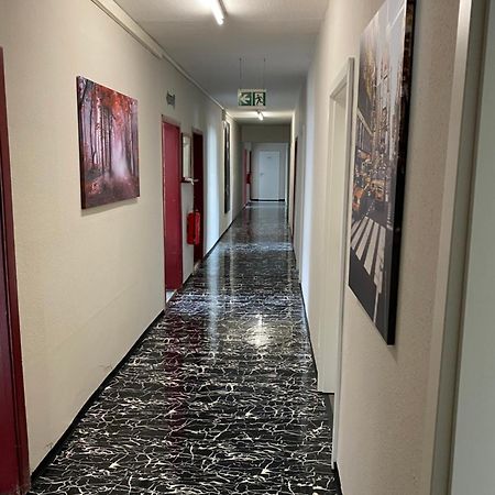 M&R Motel Ρόστοκ Εξωτερικό φωτογραφία