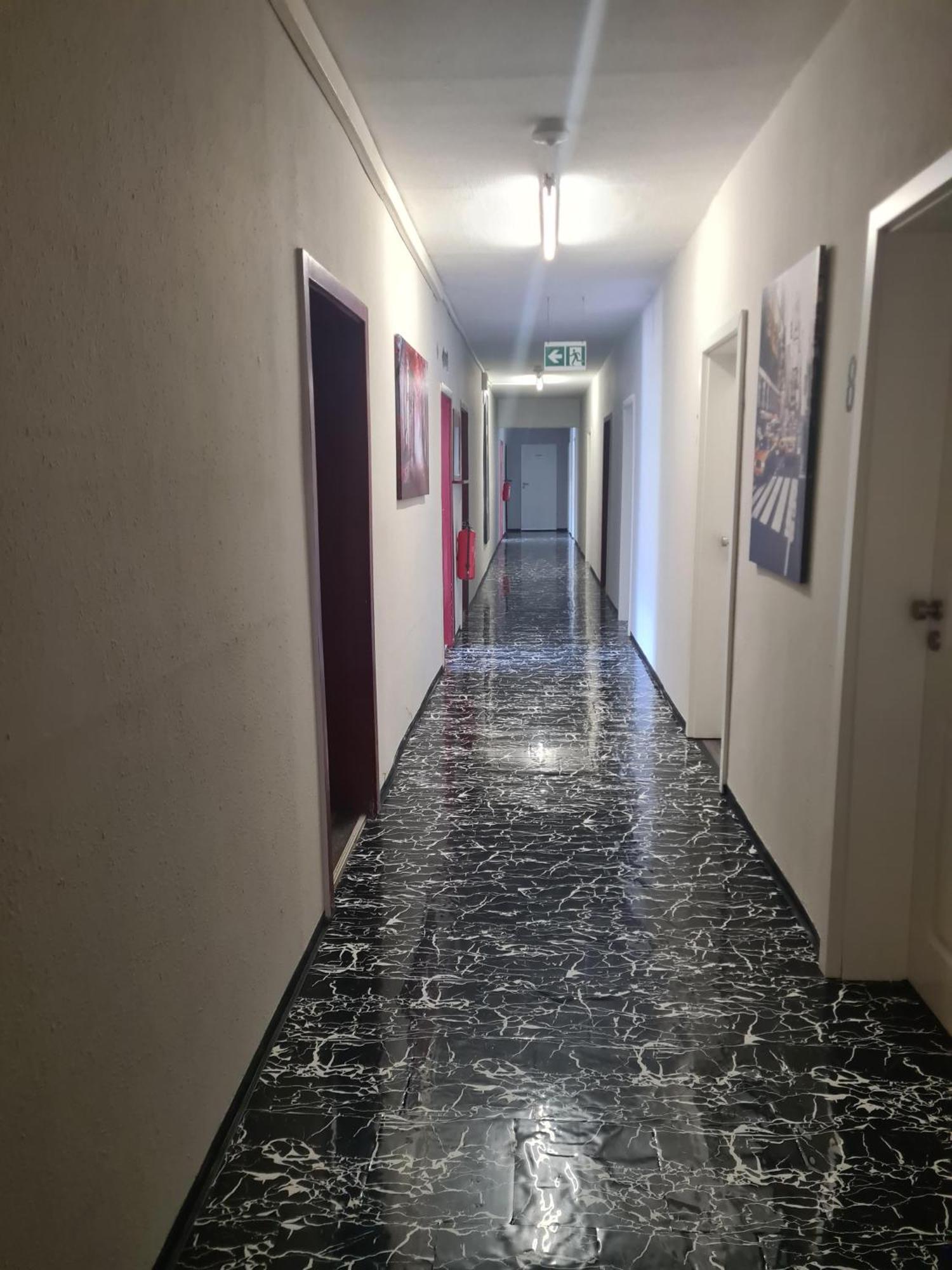 M&R Motel Ρόστοκ Εξωτερικό φωτογραφία